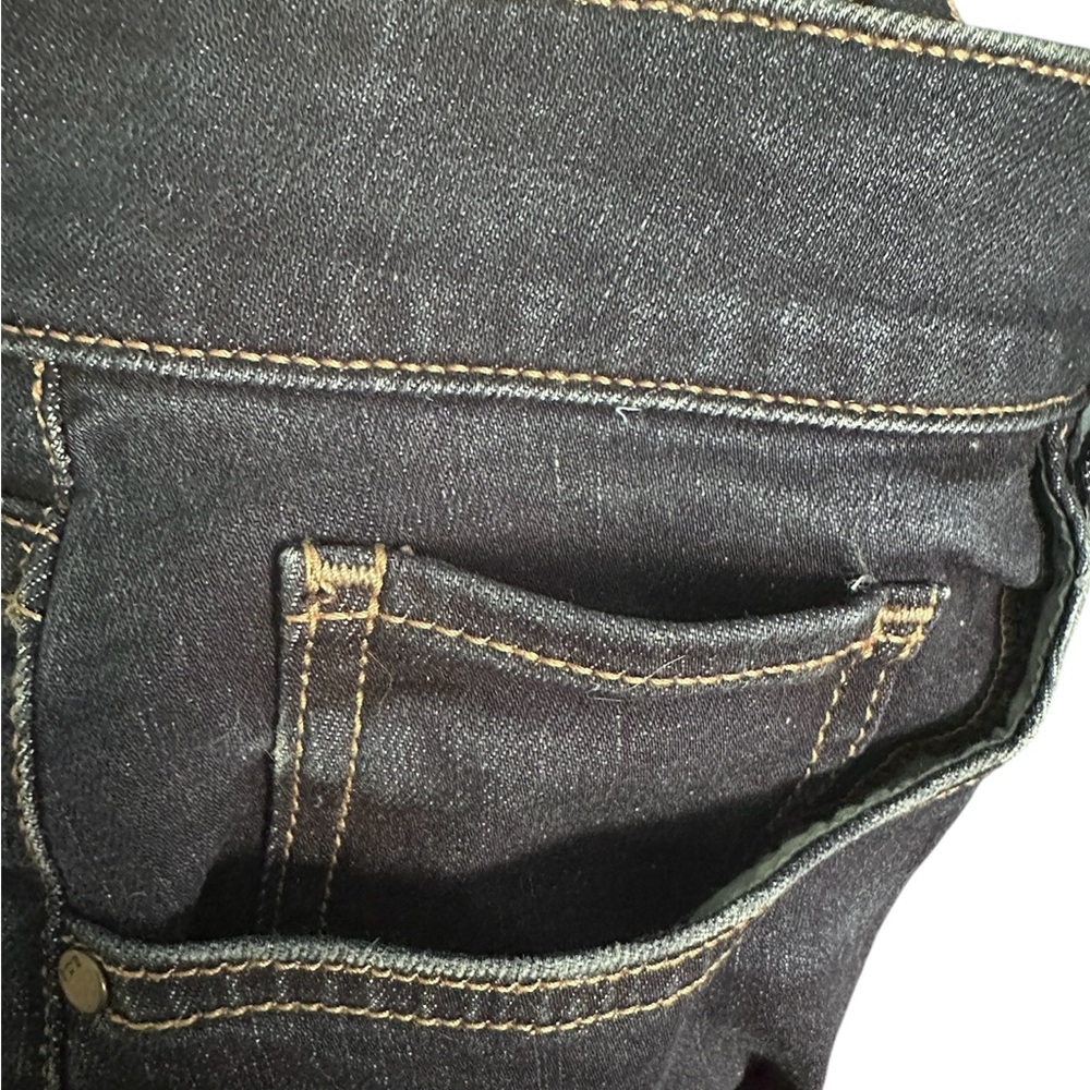 a.n.a. Roll Cuff Denim Jean Shorts Size 14 Mid Rise Dark Wash EUC - Picture 4 of 6
